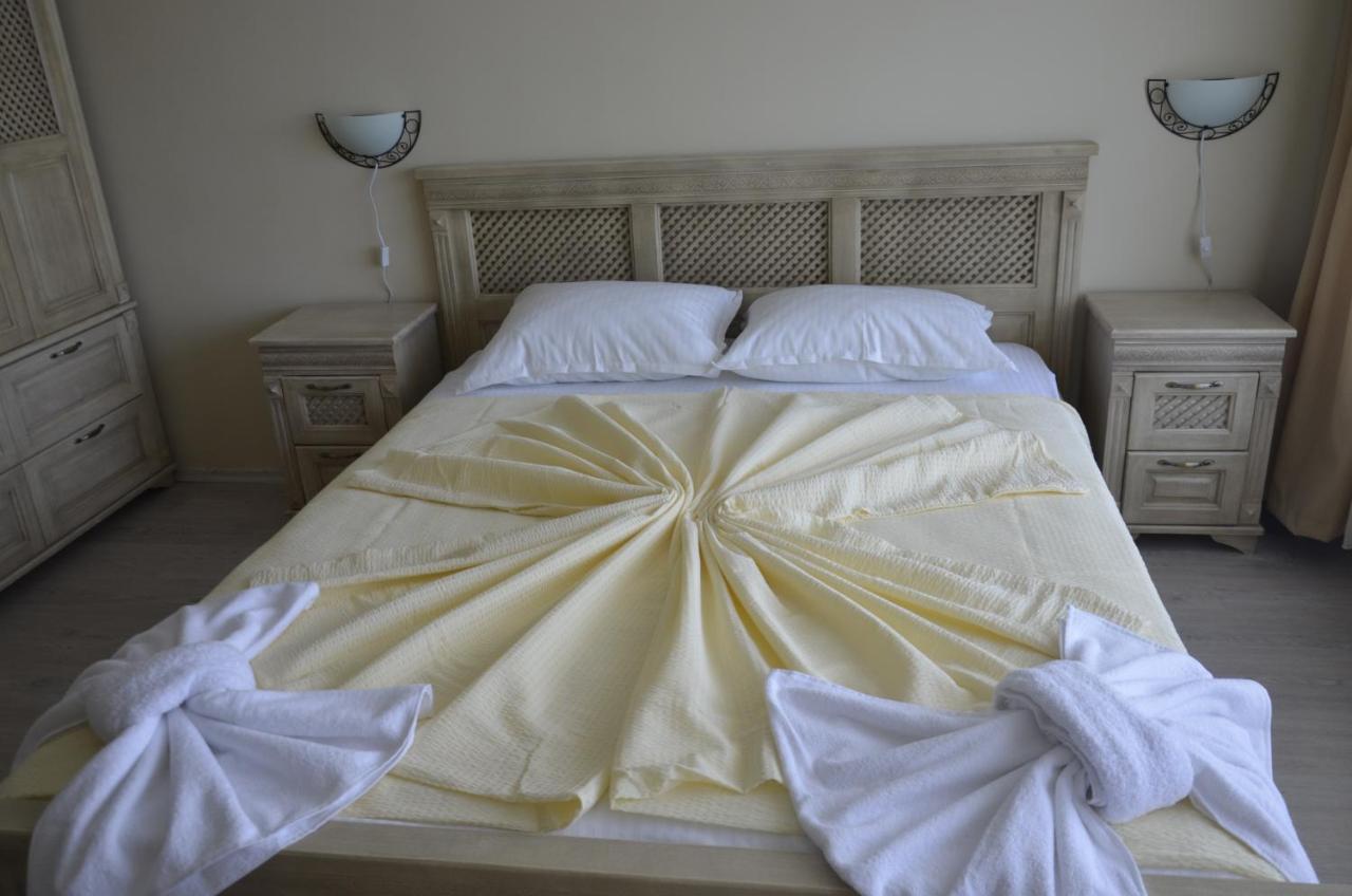 Ashram Hotel Primorszko Kültér fotó