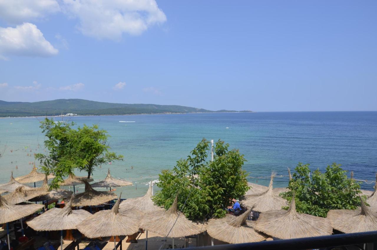 Ashram Hotel Primorszko Kültér fotó