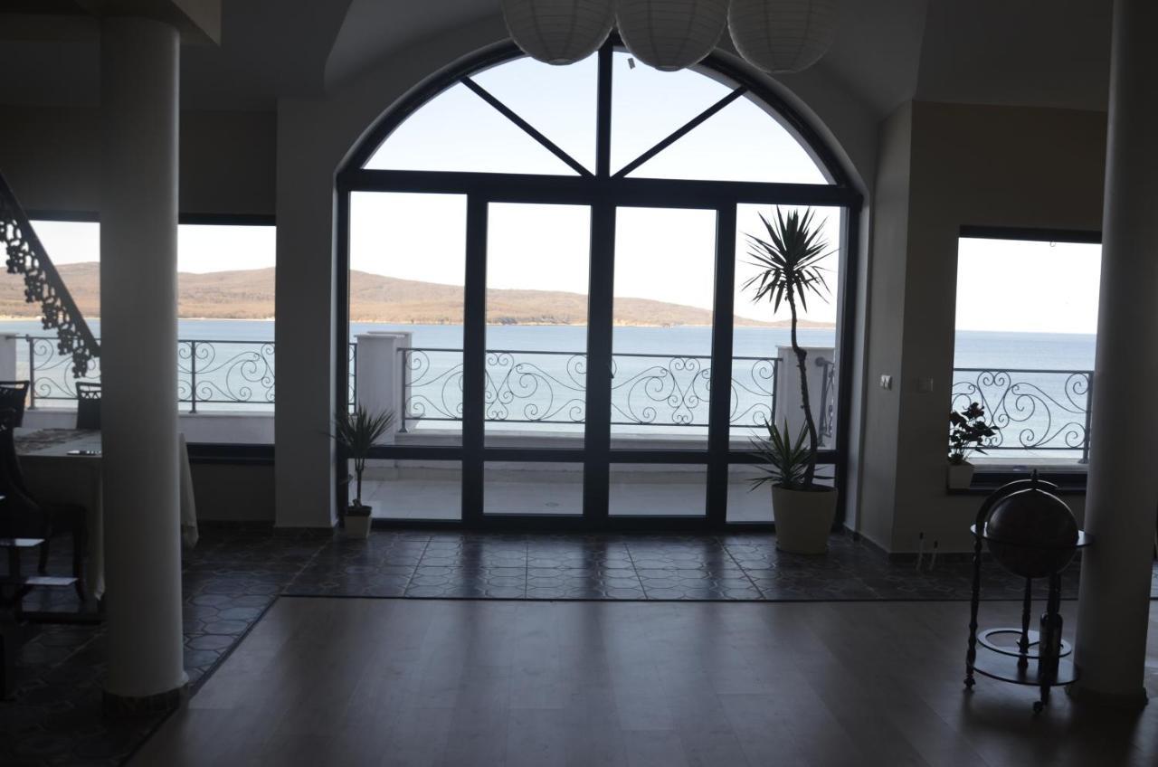 Ashram Hotel Primorszko Kültér fotó