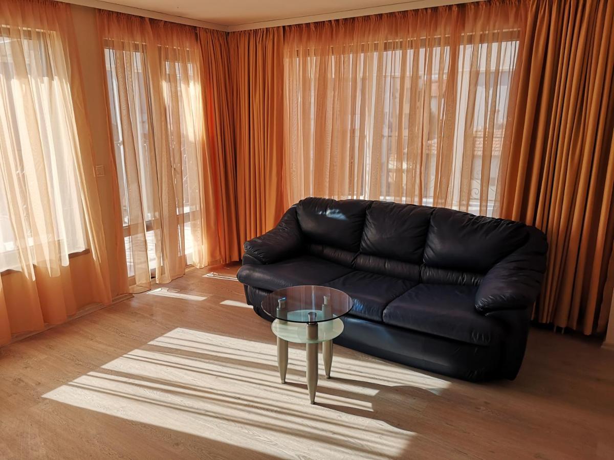 Ashram Hotel Primorszko Kültér fotó