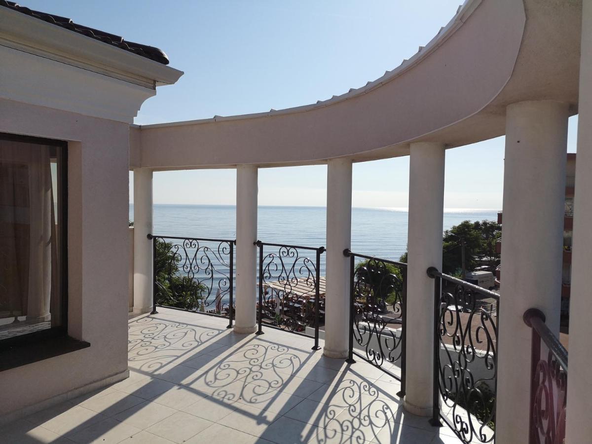 Ashram Hotel Primorszko Kültér fotó