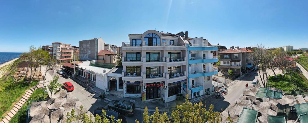 Ashram Hotel Primorszko Kültér fotó